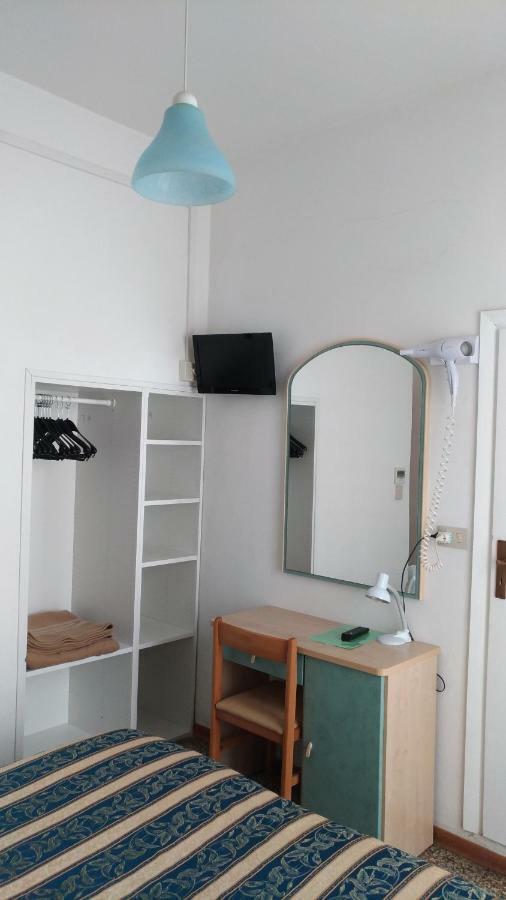 Costa Del Sole Only Room Milano Marittima Exterior foto